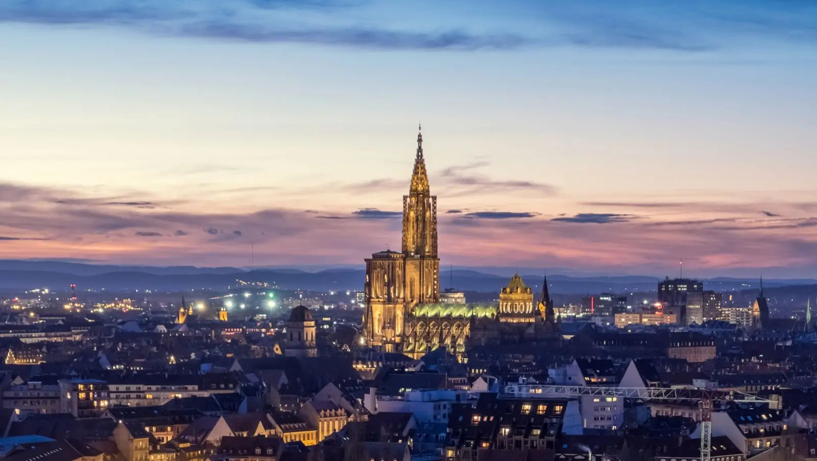 Direction Strasbourg : la boutique vintage débarque du 5 au 8 novembre 2025 🏀⚽