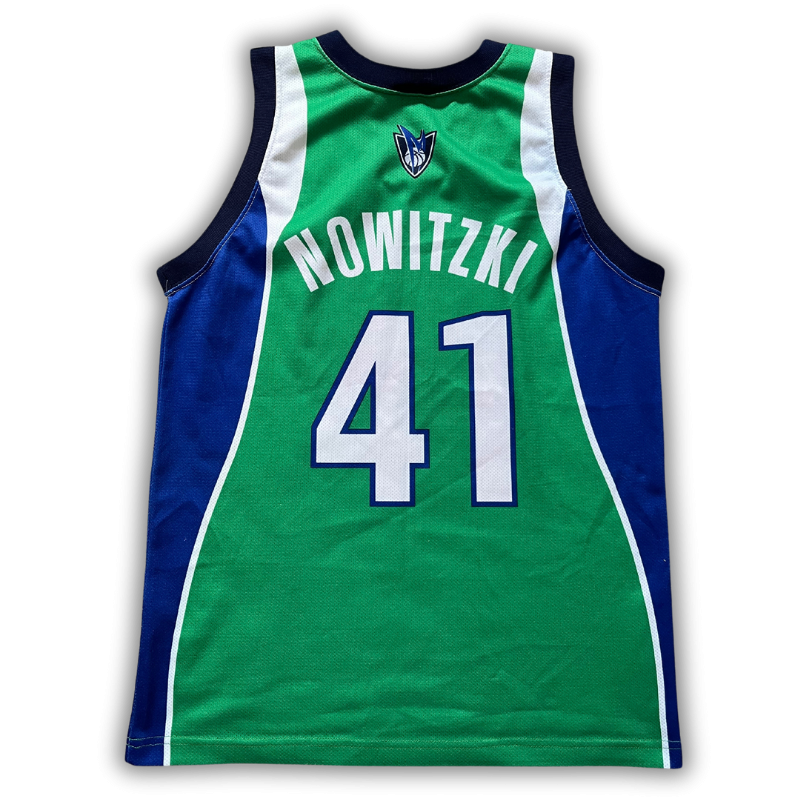 Dallas Mavericks 2004/2009 Alternate Nowitzki (S)