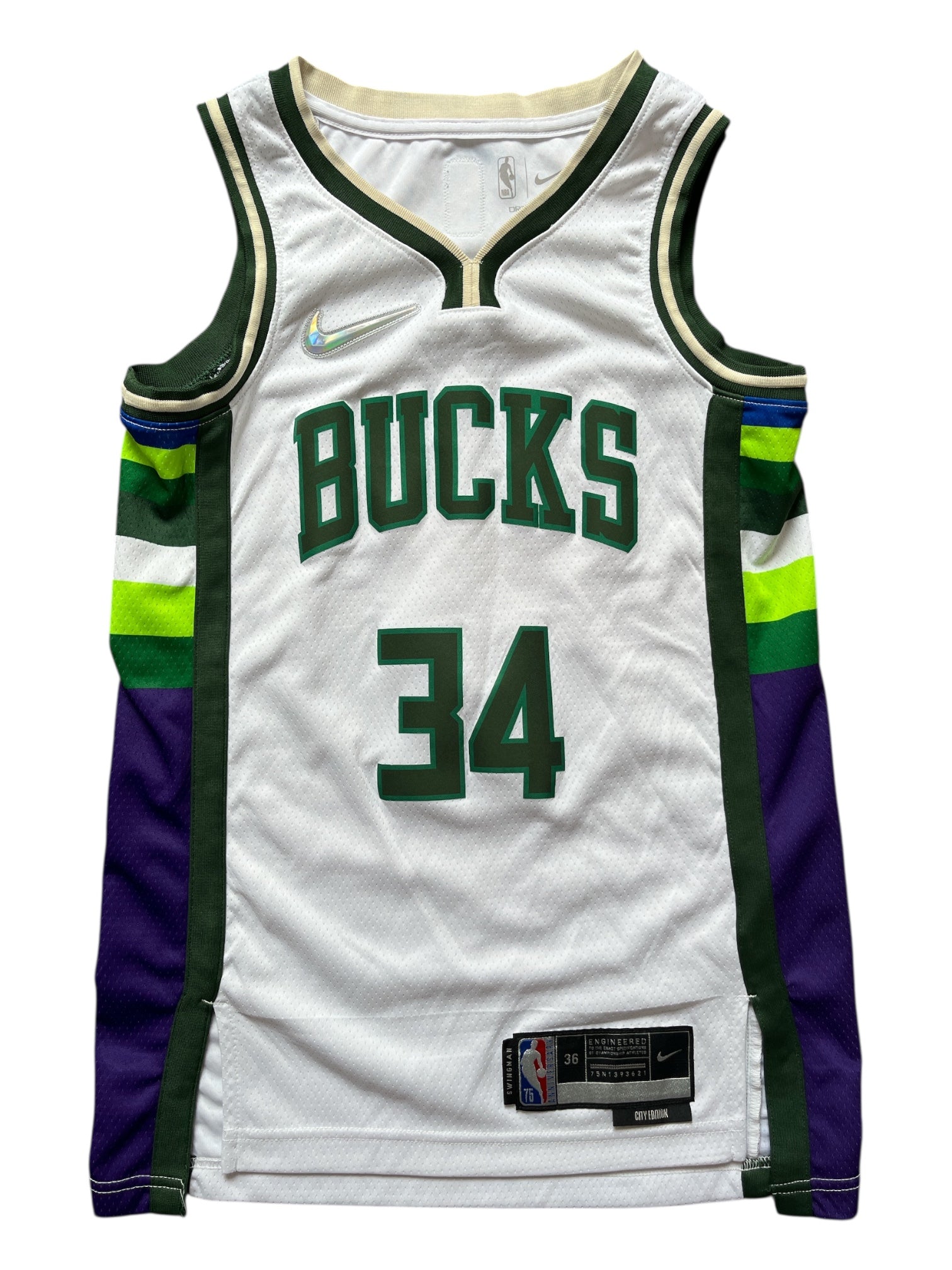 Milwaukee Bucks 2021/2022 City Edition Giannis (XS)