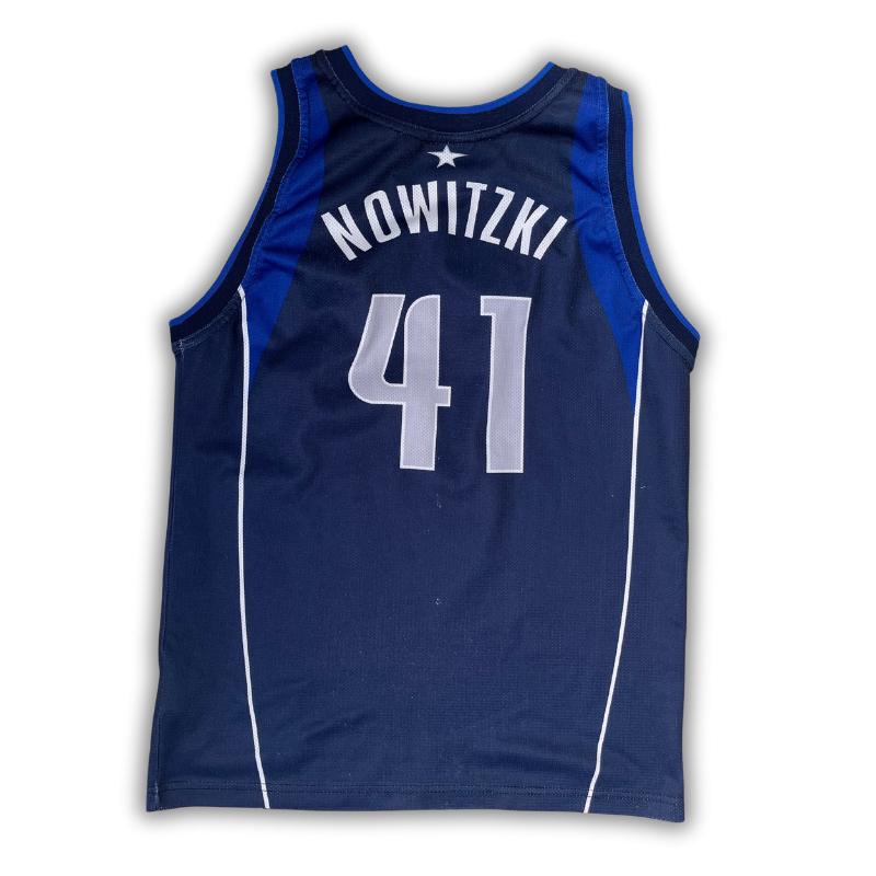 Dallas Mavericks 2001/2010 Away Nowitzki (S)