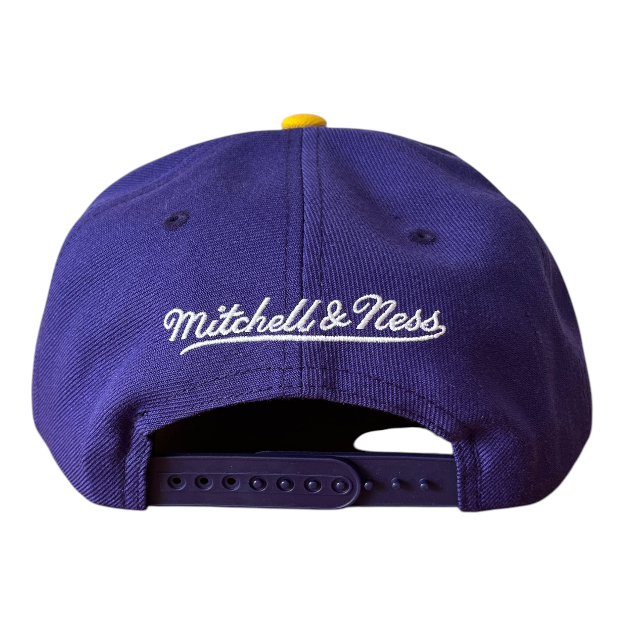 Casquette Los Angeles Lakers - Back to Back 87/88 (Mitchell&Ness)