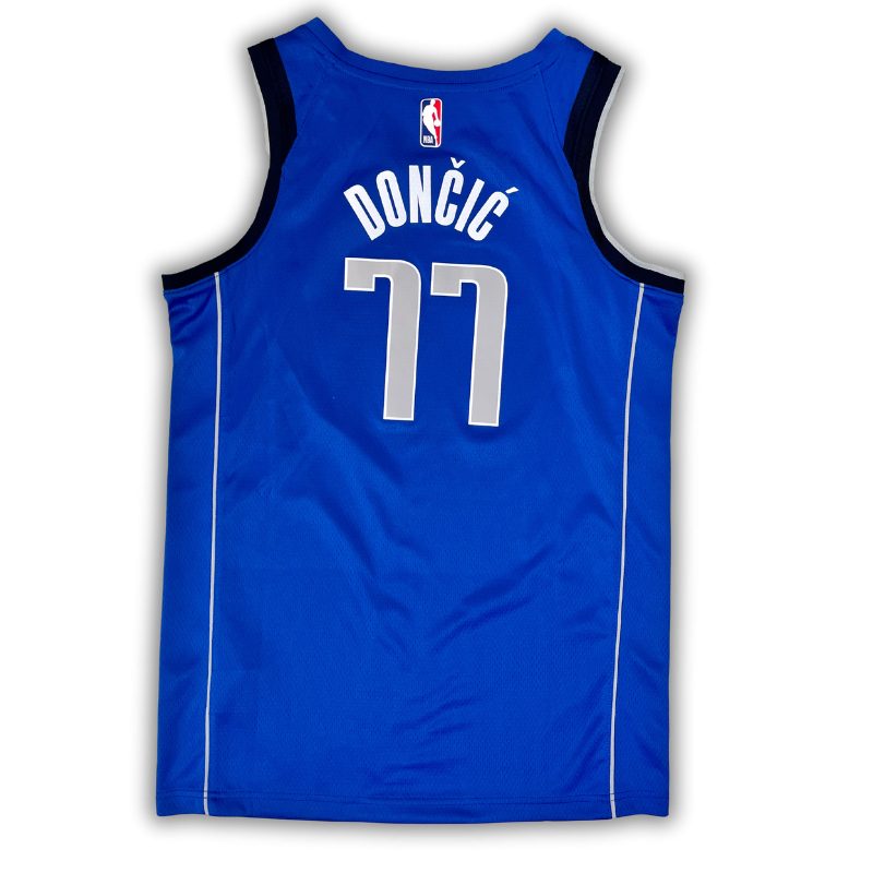 Dallas Mavericks 2018/2023 Away Doncic (S)