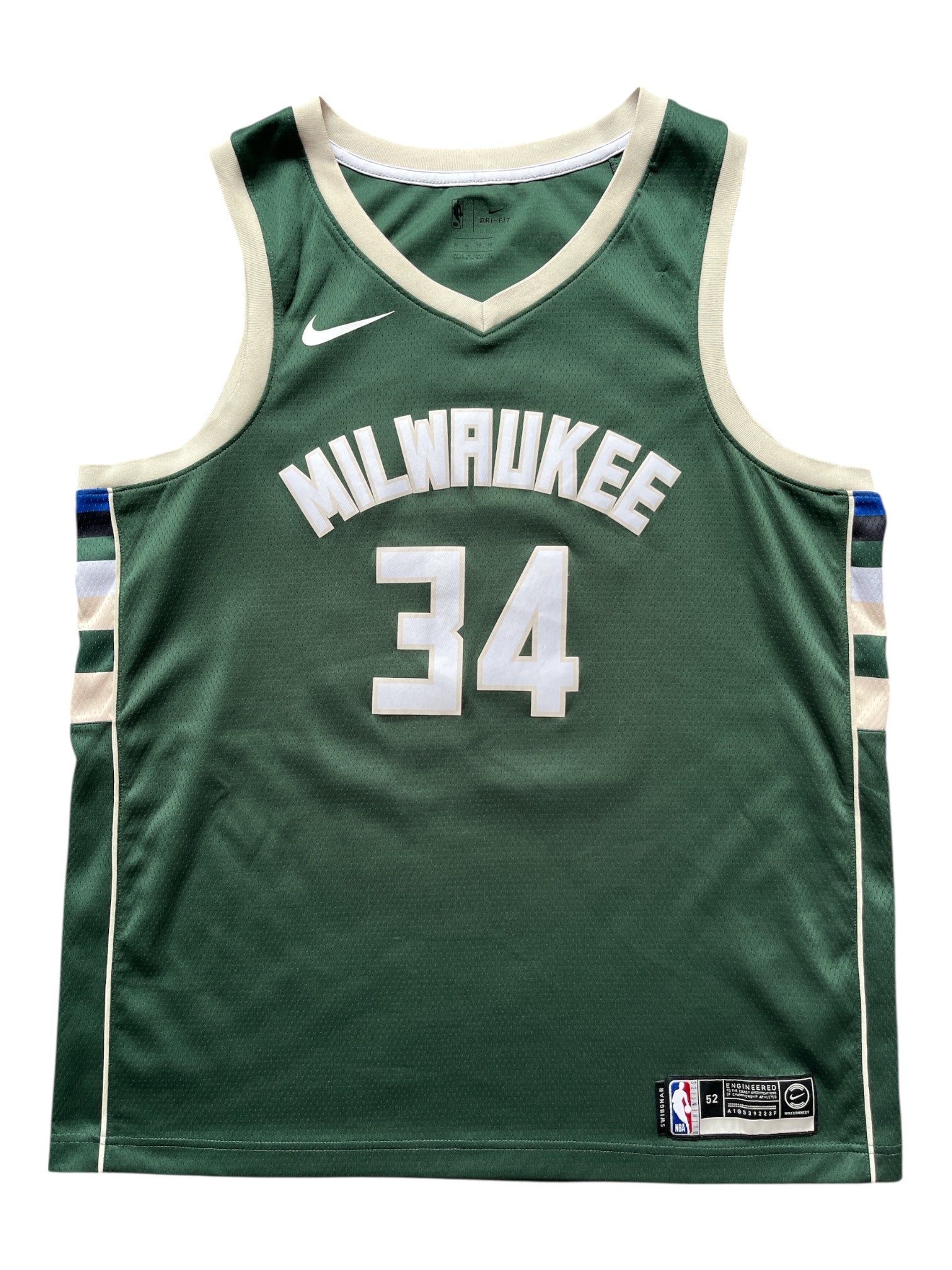 Milwaukee Bucks 2017/2024 Away Giannis (XL)
