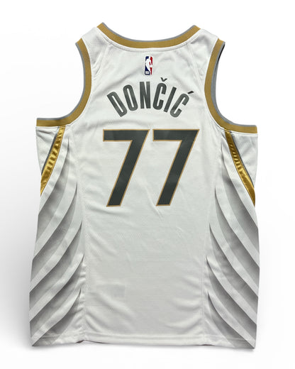 Dallas Mavericks 2020/2021 City Edition Doncic (M)