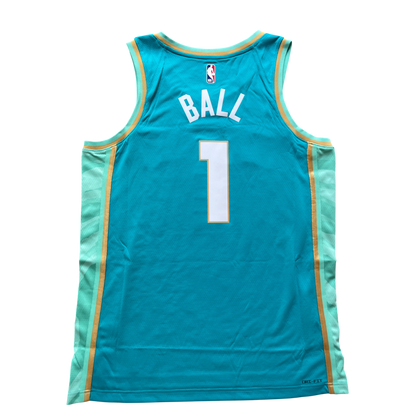 Charlotte Hornets 2023/2024 City Edition Ball (L)