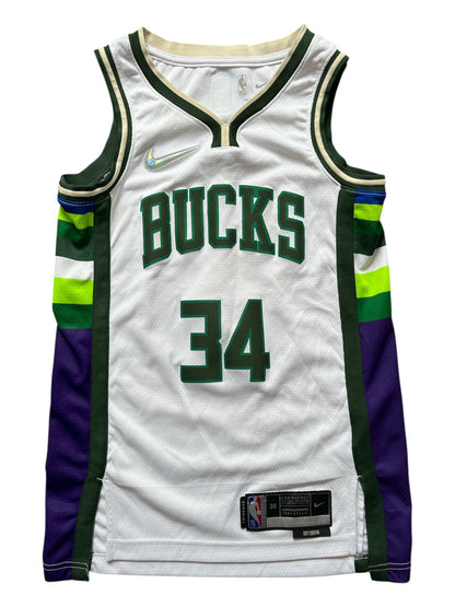 Milwaukee Bucks 2021/2022 City Edition Giannis (XS)