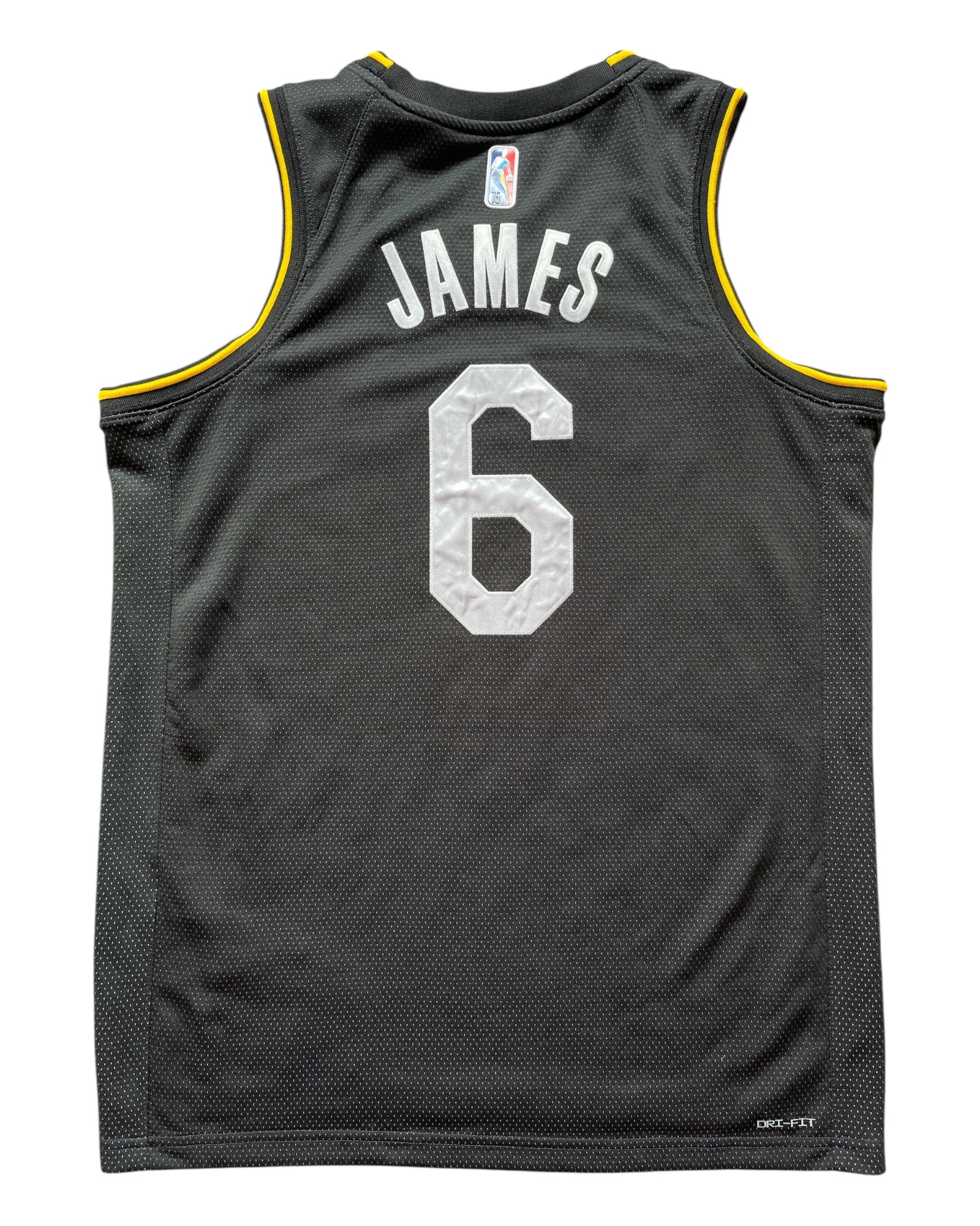 Los Angeles Lakers 2022 Select Series James (L)