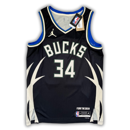 Milwaukee Bucks 2022/2023 Alternate Giannis (M)