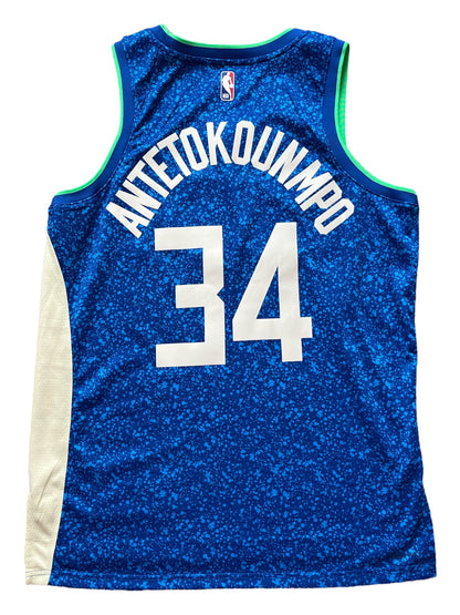 Milwaukee Bucks 2023/2024 City Edition Giannis (L)