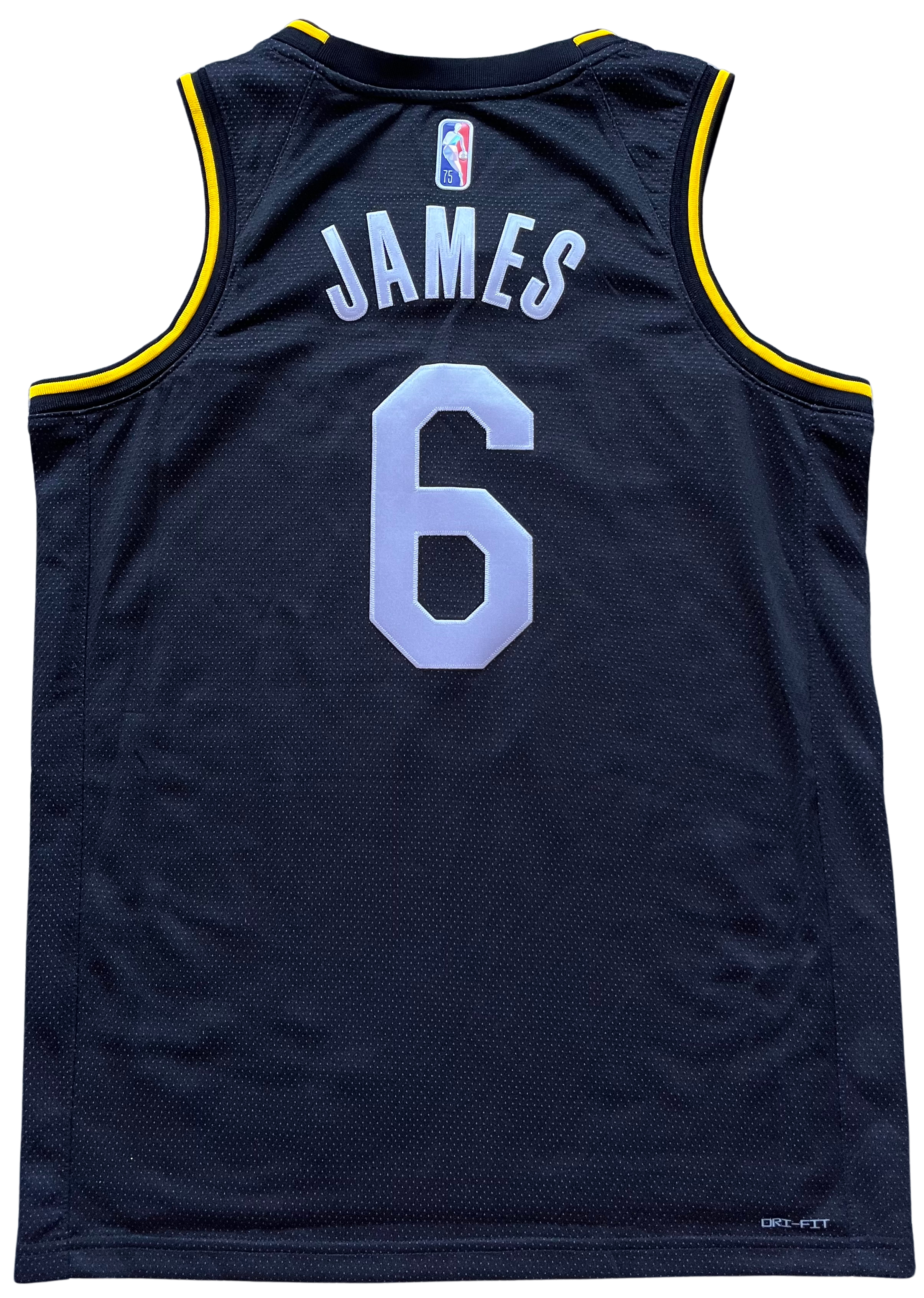 Los Angeles Lakers 2022 Select Series James (L)