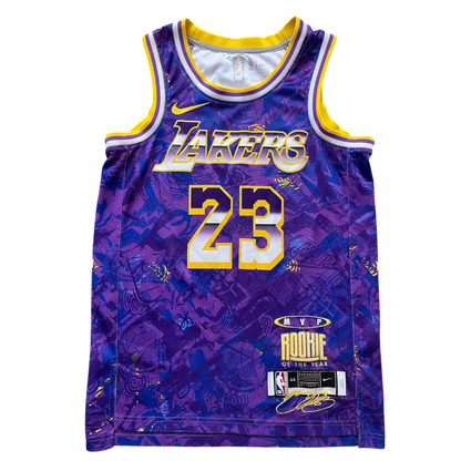Los Angeles Lakers 2022 Select Series James (M) ROY