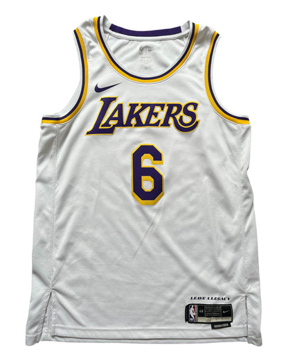 Los Angeles Lakers 2021/2024 Home James (L)