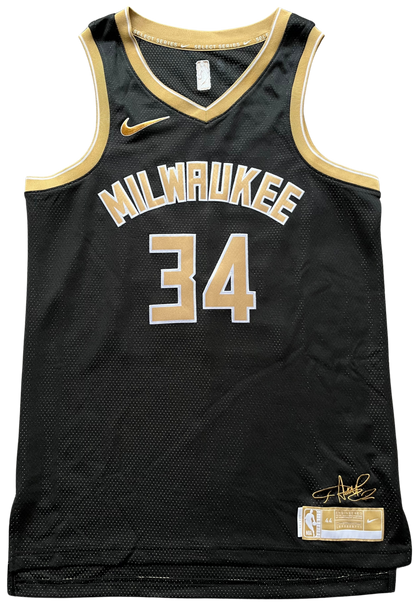 Milwaukee Bucks 2024 Select Series Giannis (M)